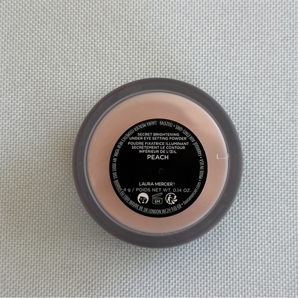 NWT Laura Mercier Secret Brightening Under Eye Setting Powder - Picture 3 of 3